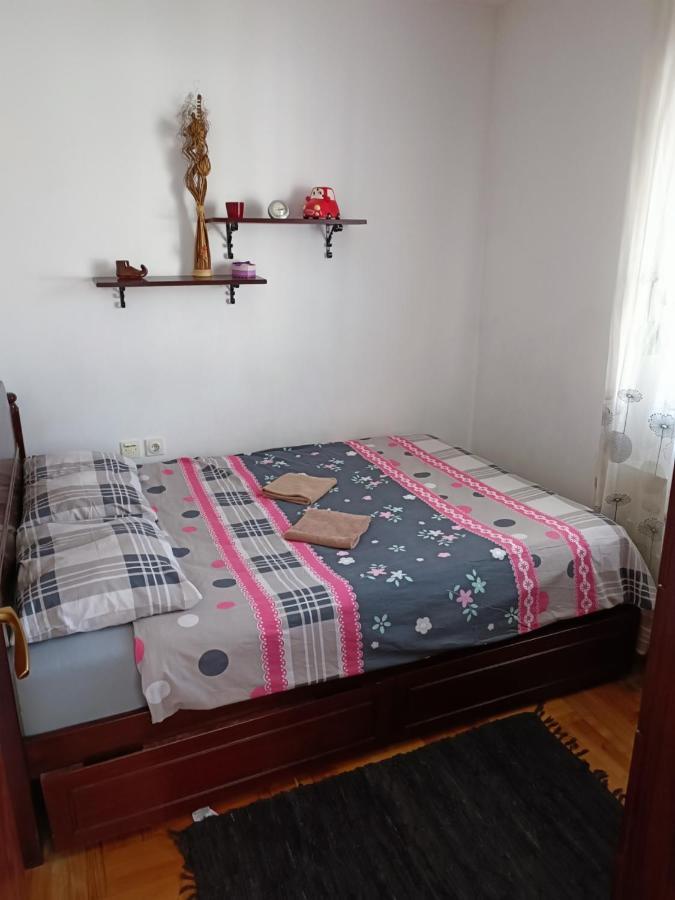 Krnjaca Serbian Home With Garden מראה חיצוני תמונה