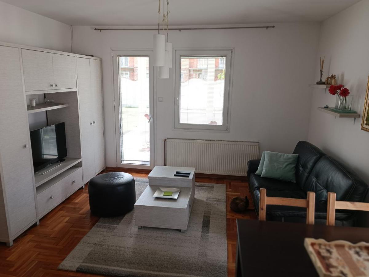 Krnjaca Serbian Home With Garden מראה חיצוני תמונה