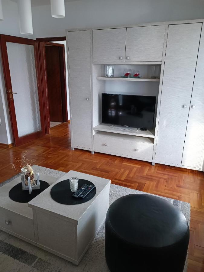 Krnjaca Serbian Home With Garden מראה חיצוני תמונה