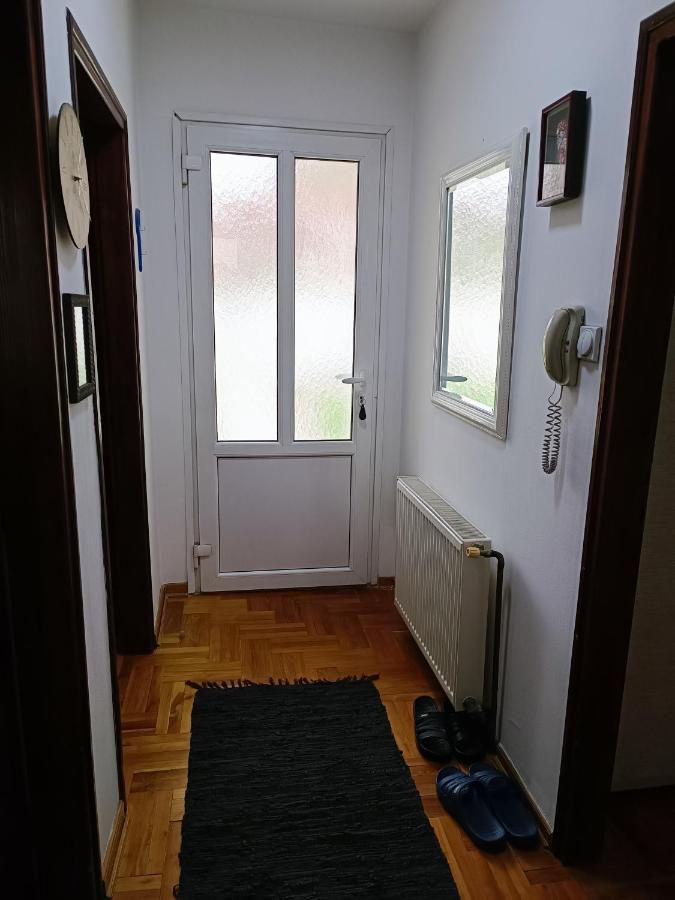 Krnjaca Serbian Home With Garden מראה חיצוני תמונה